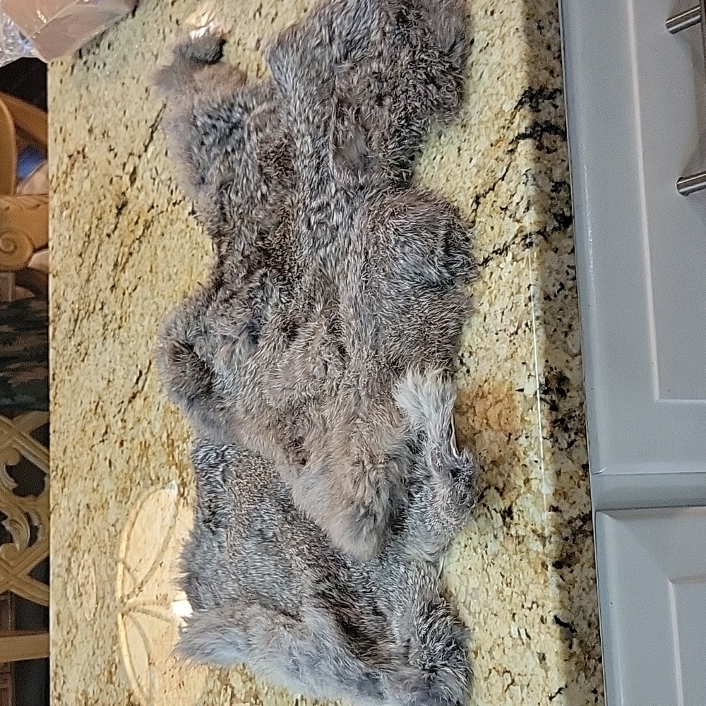 Luxury Gray Faux Fur Throw - Home Accents